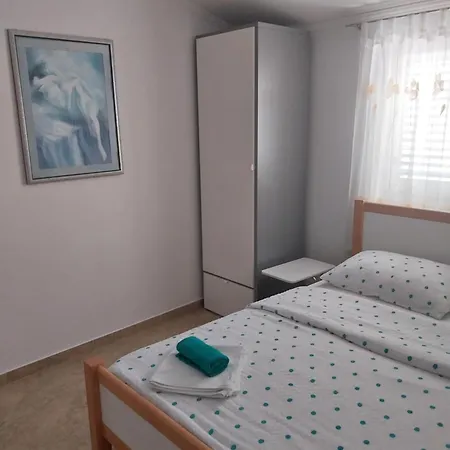 Apartment Scopa Porec Exterior photo